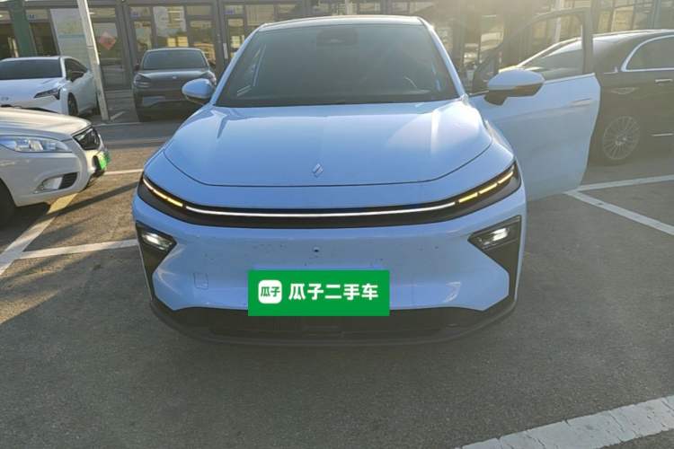 Used Livan 7 2023 450km Chiyue Front