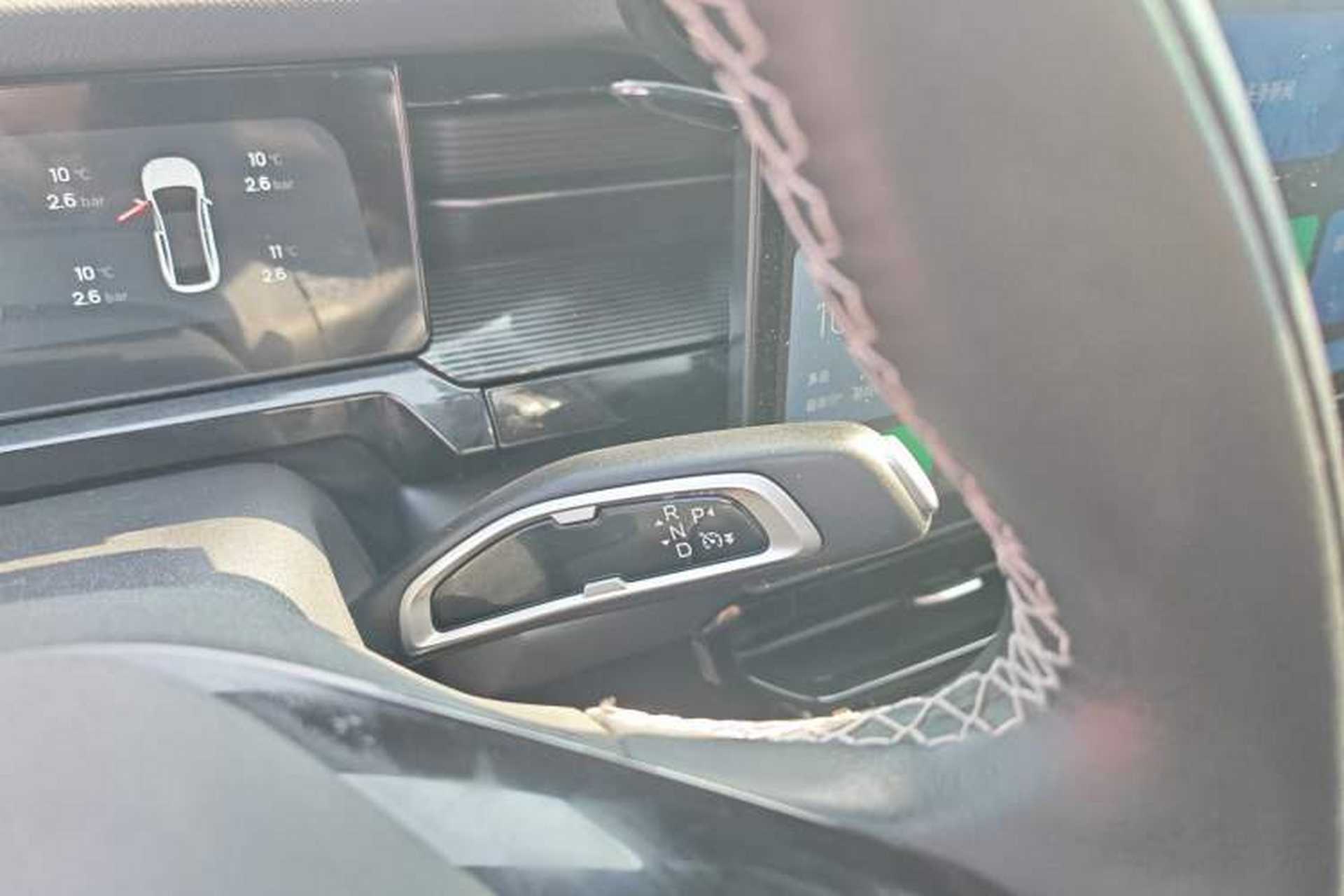 Used Livan 7 2023 450km Chiyue Gear Lever