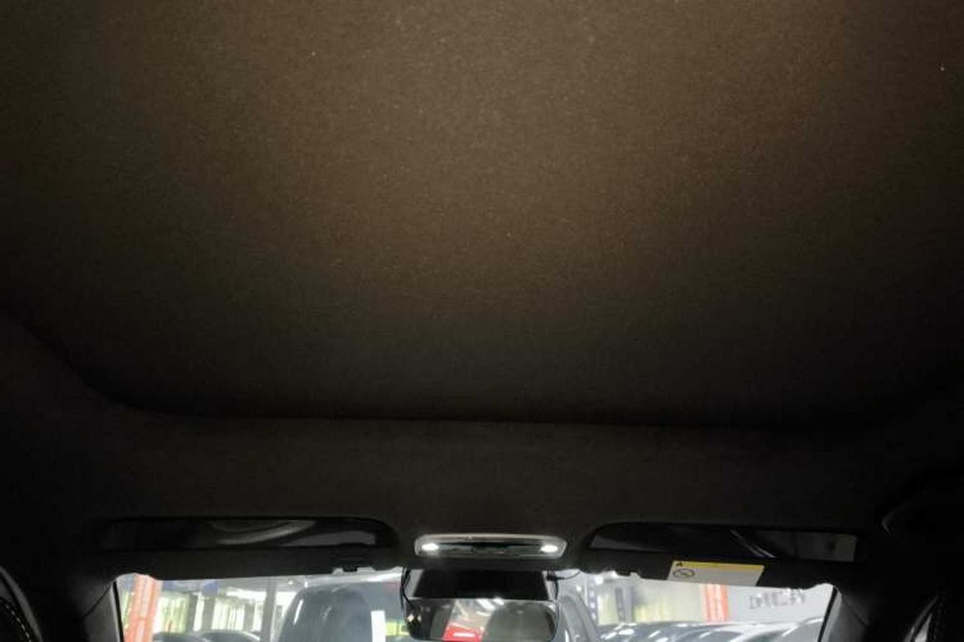 Used Livan 7 2023 605km Hunter Light Headliner
