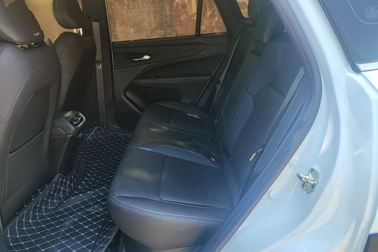Used Livan 7 2023 605 km ZHU FENG Left Rear Seat