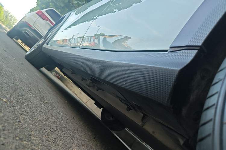 Used Livan 7 2023 605 km ZHU FENG Left Side Sill