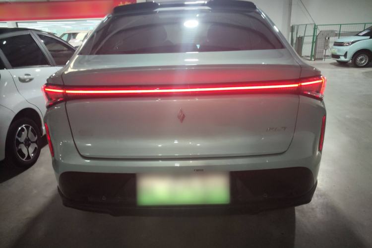 Used Livan 7 2023 605km Hunter Light Rear