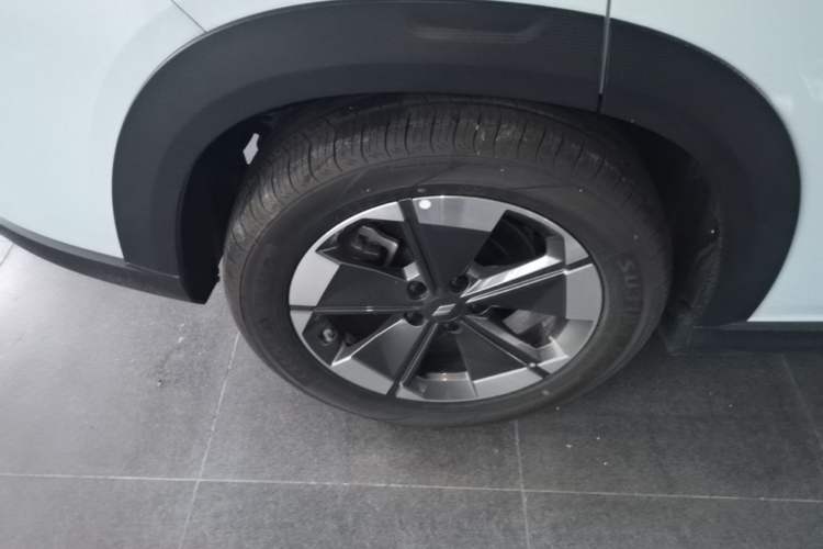 Used Livan 7 2023 450km Chiyue Right Rear Wheel Hub