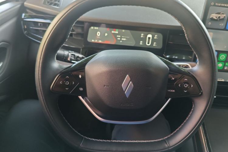 Used Livan 7 2023 605 km ZHU FENG Steering Wheel