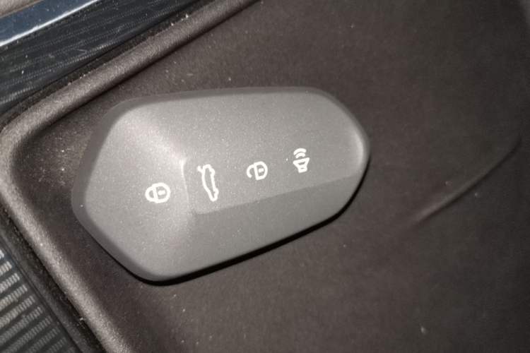 Used Livan 7 2023 450km Chiyue Vehicle Key