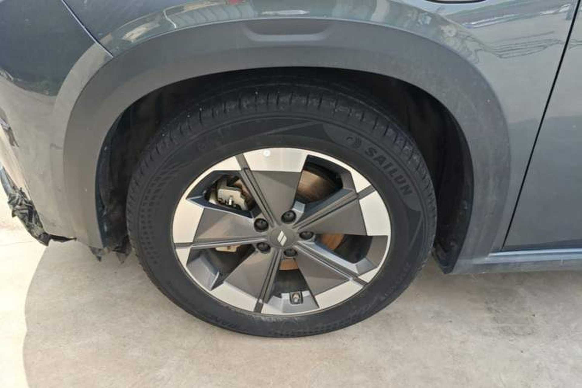 Used Livan 7 2023 450km Chiyue Exterior 4