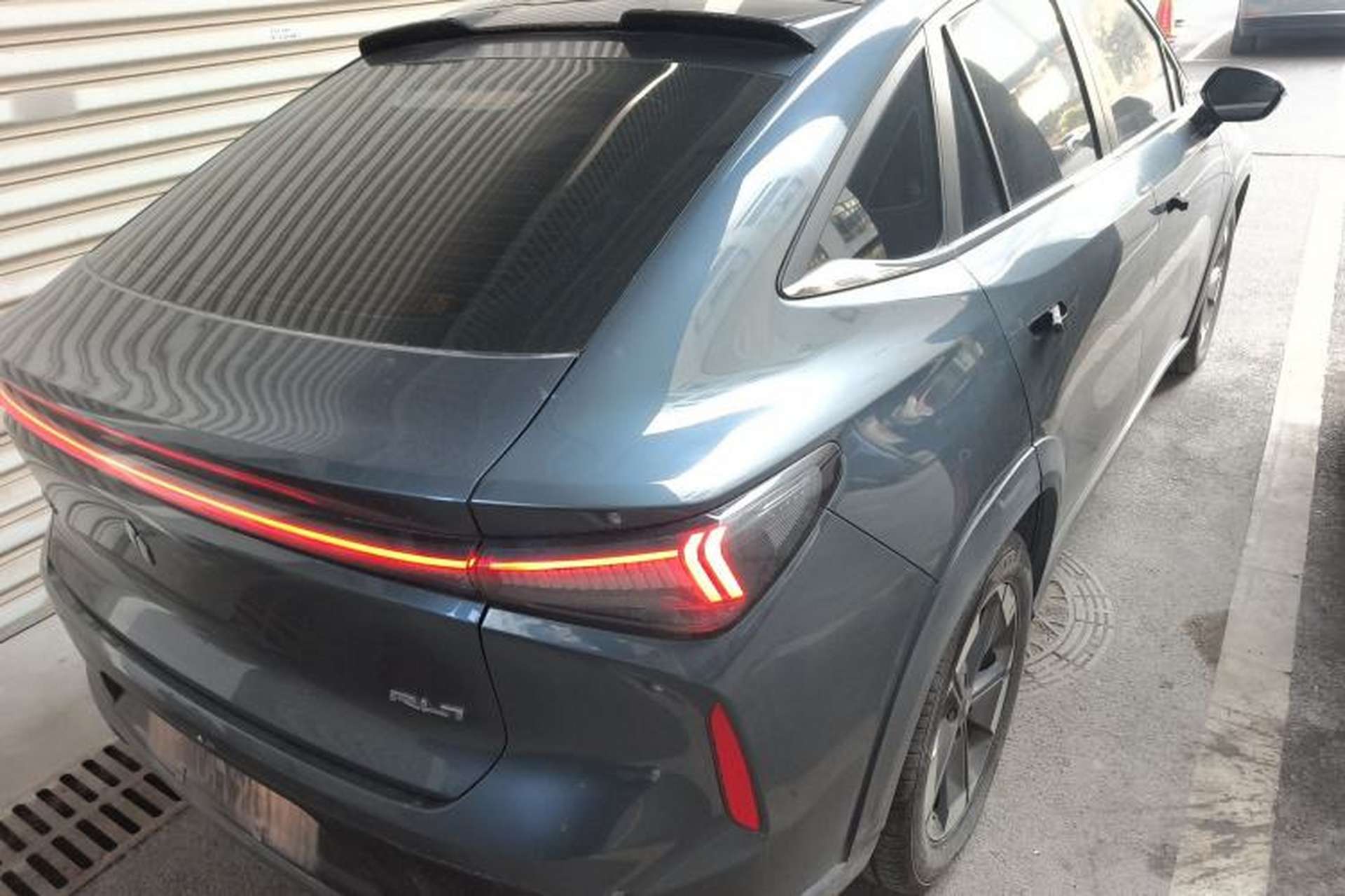 Used Livan 7 2023 605 km ZHU FENG Exterior 5