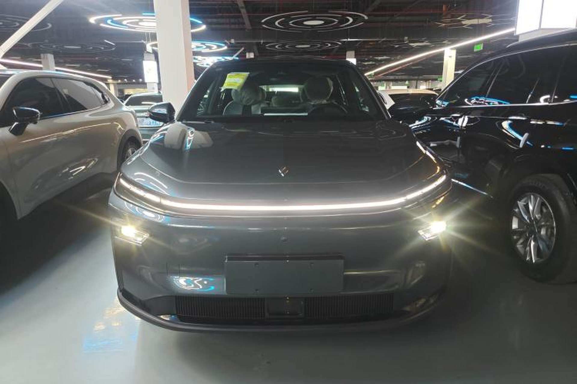 Used Livan 7 2023 450km Chiyue Front