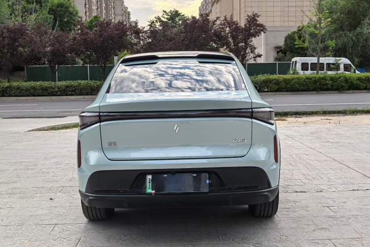 Used Livan 7 2023 605 km ZHU FENG Exterior 7