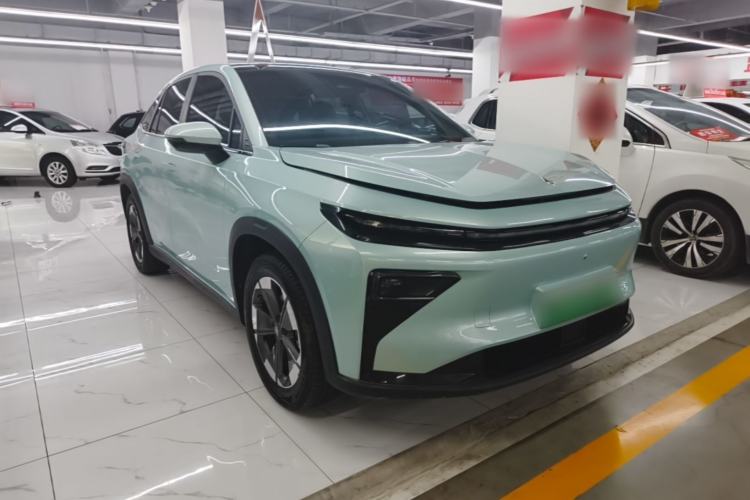 Used Livan 7 2023 450km Chiyue Front Right 45 Deg