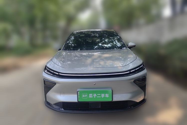 Used Livan 7 2023 605 km ZHU FENG Front