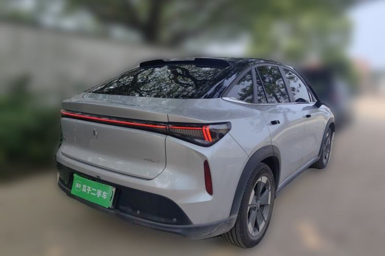 Used Livan 7 2023 605 km ZHU FENG Rear Right 45 Deg