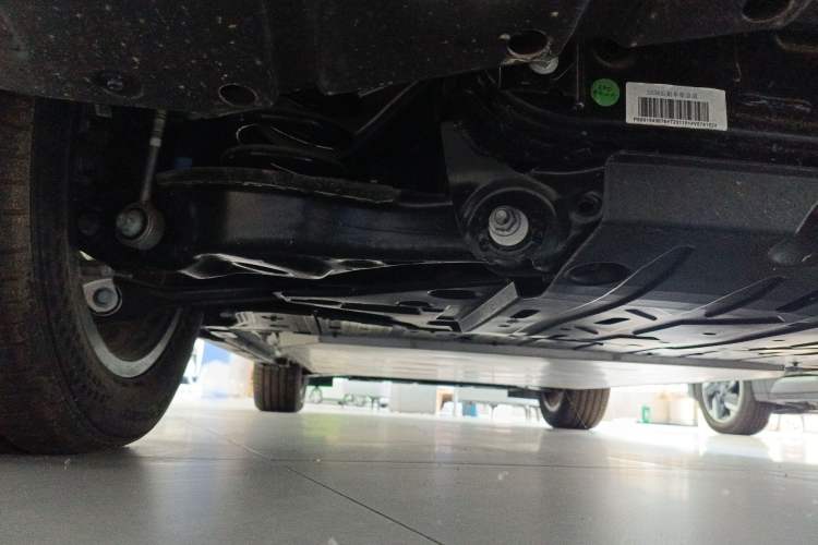 Used Livan 7 2023 450km Chiyue Chassis Rear Left