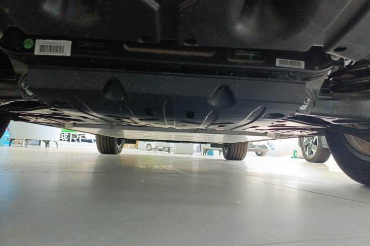 Used Livan 7 2023 450km Chiyue Chassis Rear