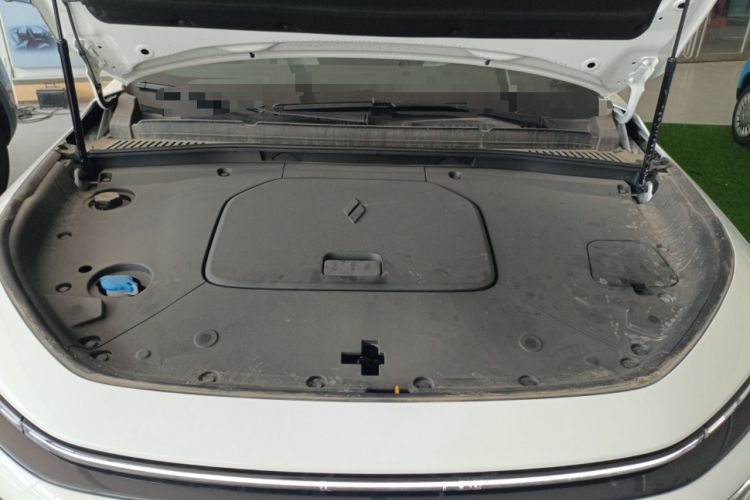 Used Livan 7 2023 450km Chiyue Engine Bay