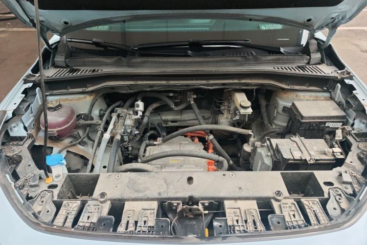 Used Livan 7 2024 450km Glory Edition Engine Bay