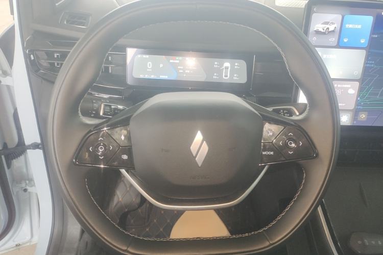 Used Livan 7 2024 605 km Executive Flagship Edition Steering Wheel