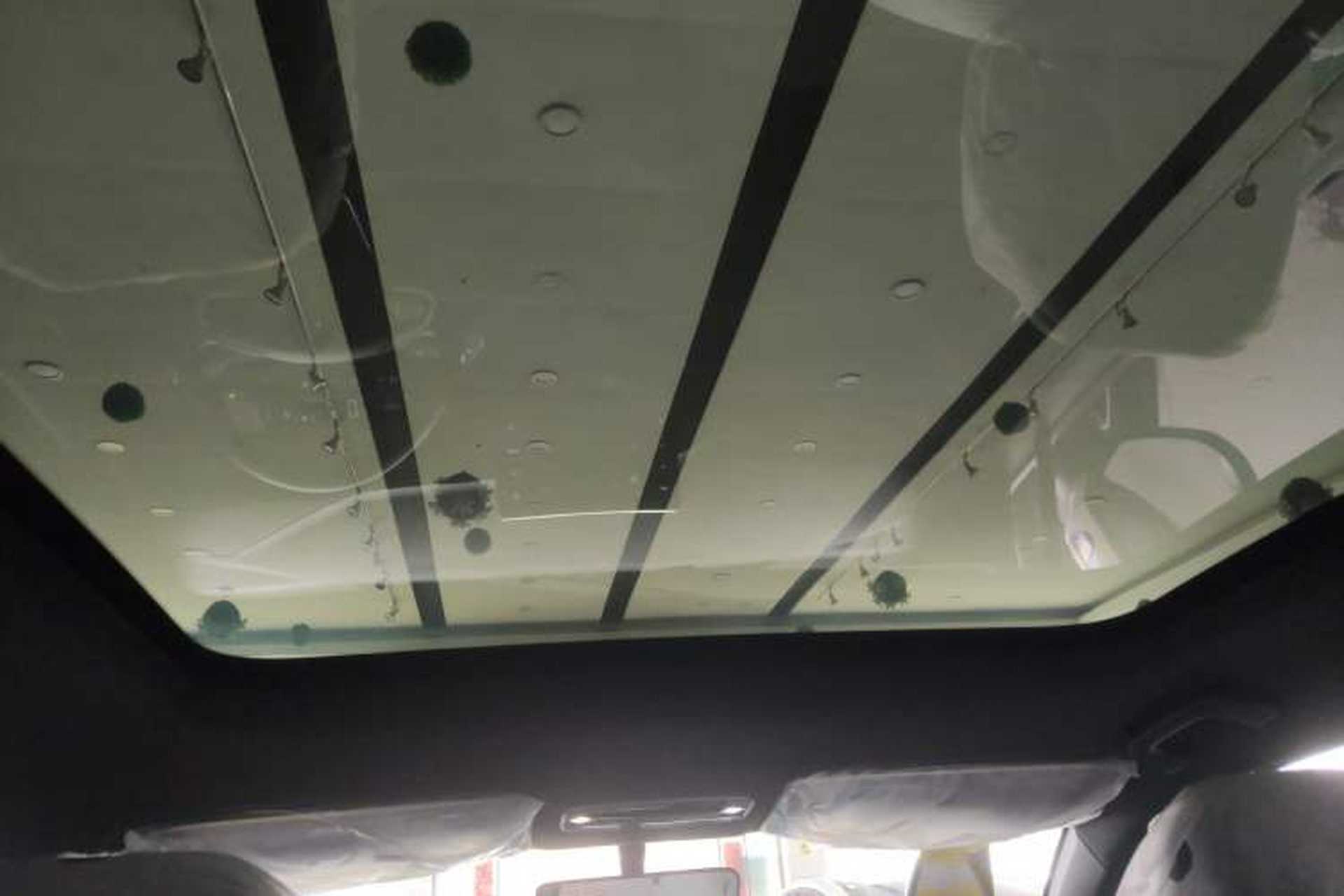 Used Livan 7 2024 605 km Wealth Edition Headliner