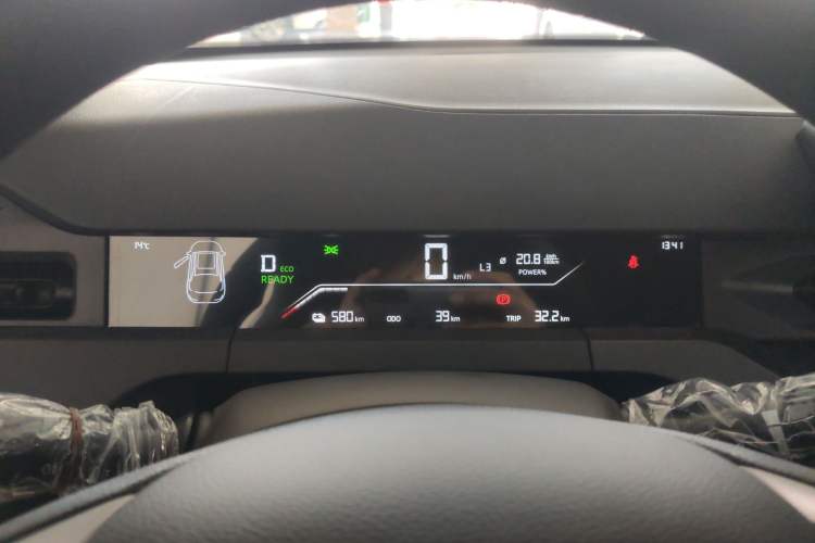 Used Livan 7 2024 605 km Wealth Edition Instrument Cluster