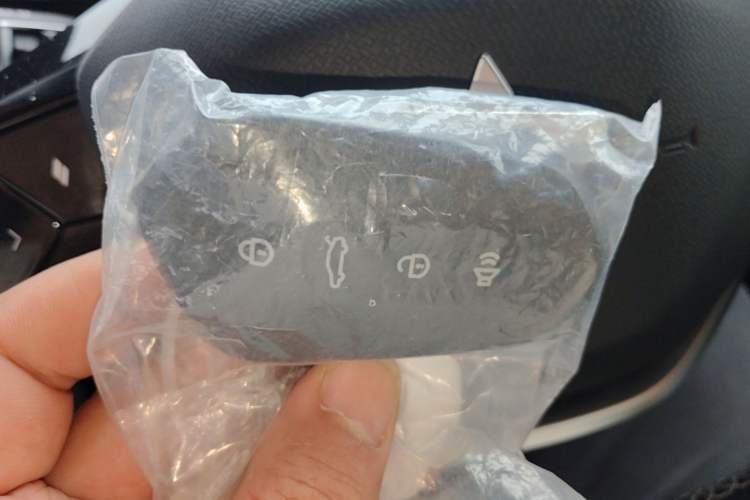 Used Livan 7 2024 450km Glory Edition Interior 1