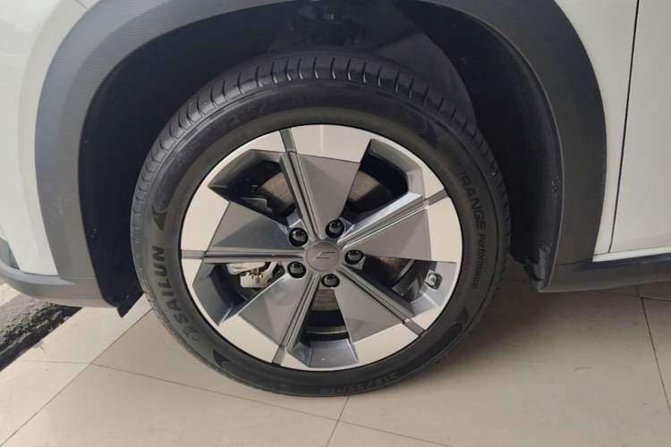 Used Livan 7 2024 450km Glory Edition Left Front Wheel Hub