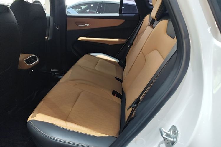 Used Livan 7 2024 605 km Glory Edition Left Rear Seat