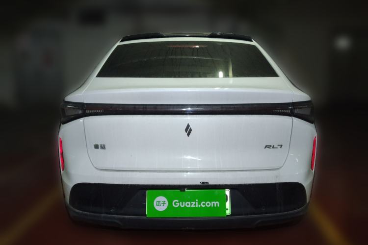Used Livan 7 2024 450km Executive Version Rear