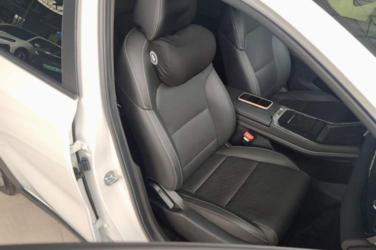 Used Livan 7 2024 450km Glory Edition Right Front Seat
