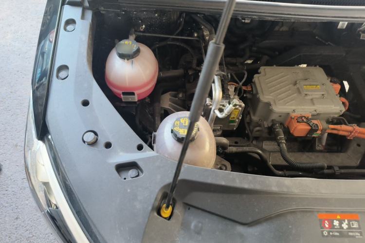 Used Livan 8 2025 Long-Range Travel Edition Engine Bay Right