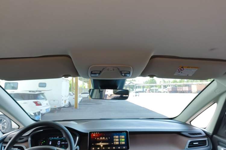 Used Livan 8 2025 Long-Range Version Headliner