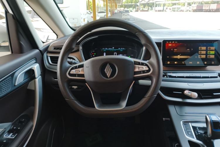 Used Livan 8 2025 Long-Range Version Steering Wheel