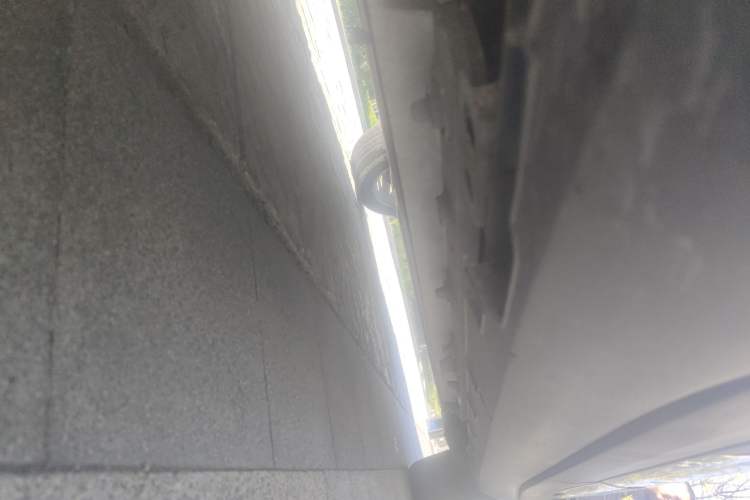Used Livan 9 2023 470 km Leading Edition Chassis Rear Left