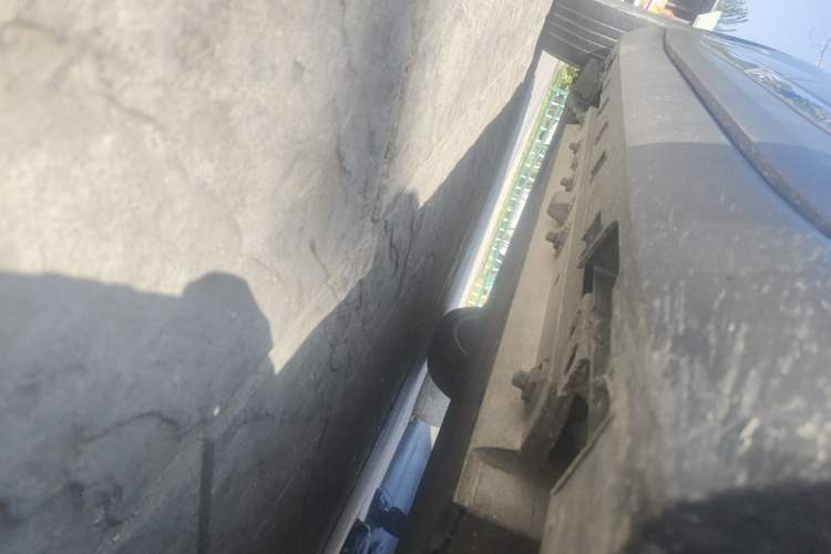 Used Livan 9 2023 470 km Leading Edition Chassis Rear Right