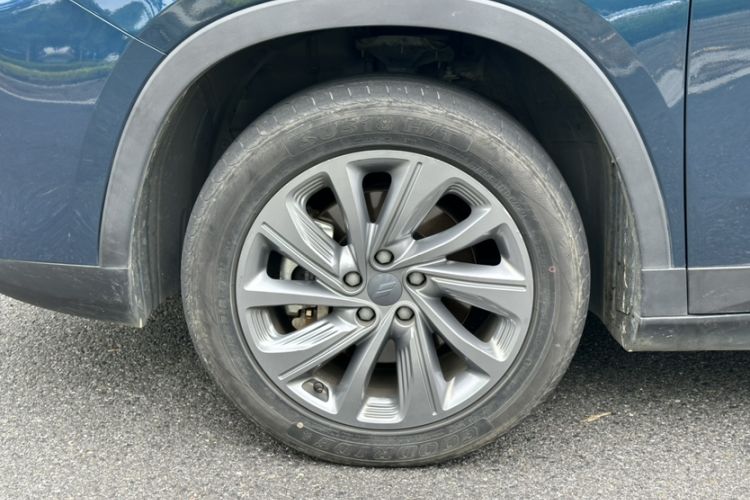 Used Livan 9 2023 470 km Founder Edition Exterior 1
