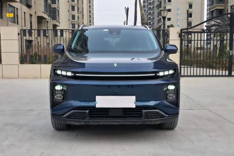 Used Livan 9 2023 470 km Founder Edition Exterior 4