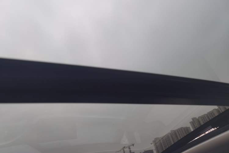 Used Livan 9 2023 470 km Founder Edition Headliner