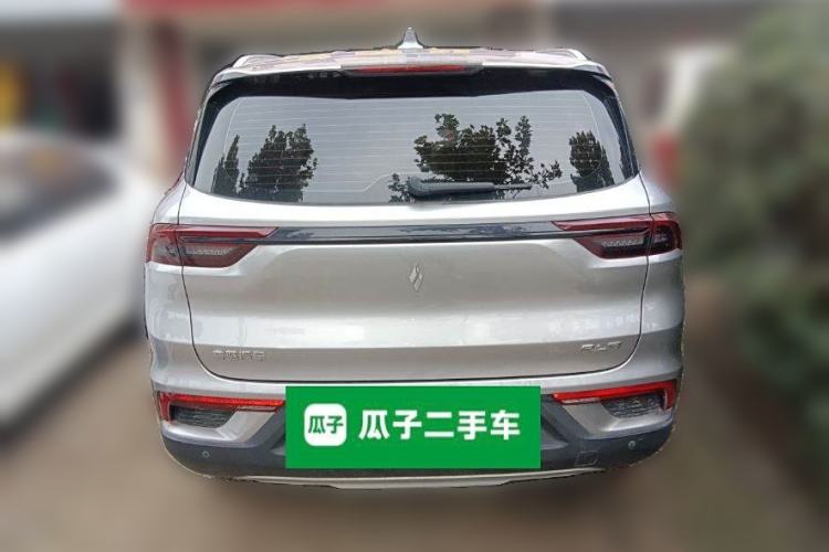 Used Livan 9 2023 470 km Leading Edition Exterior 1