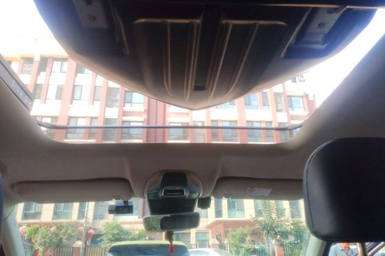 Used Livan 9 2023 470 km Founder Edition Headliner
