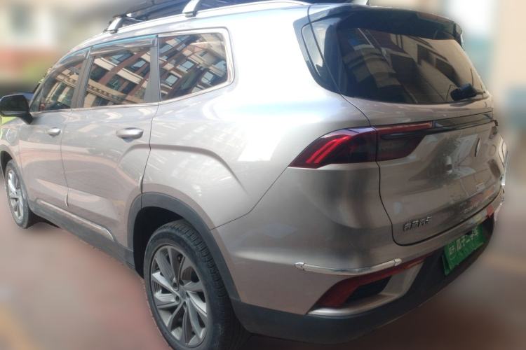 Used Livan 9 2023 470 km Founder Edition Rear Left 45 Deg
