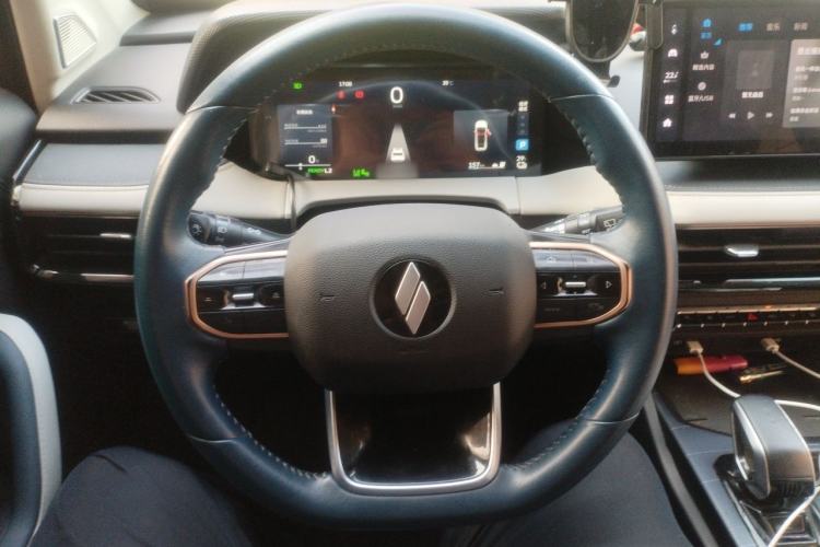 Used Livan 9 2023 470 km Founder Edition Steering Wheel