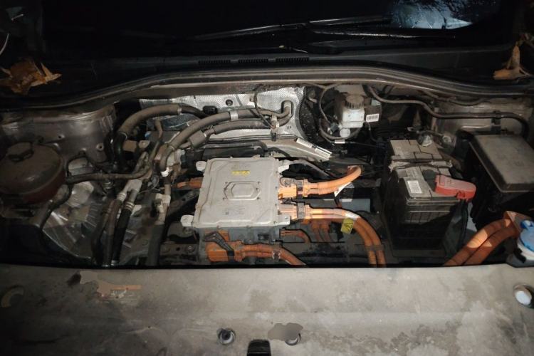 Used Livan 9 2023 470 km Leading Edition Engine Bay