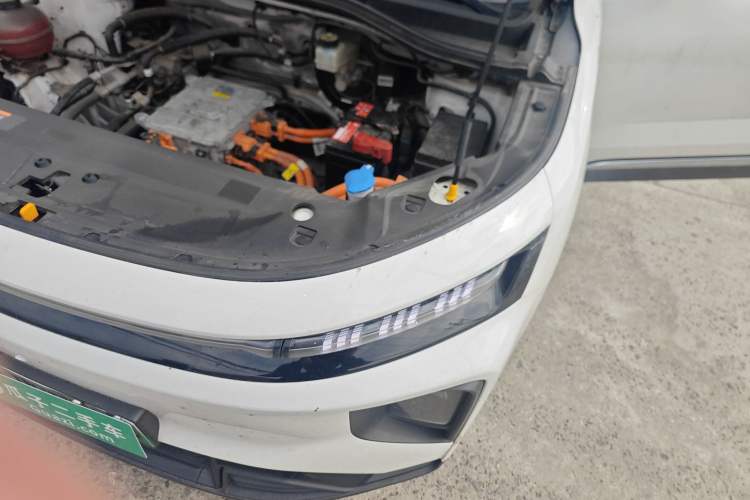 Used Livan 9 2023 470 km Founder Edition Engine Bay Left