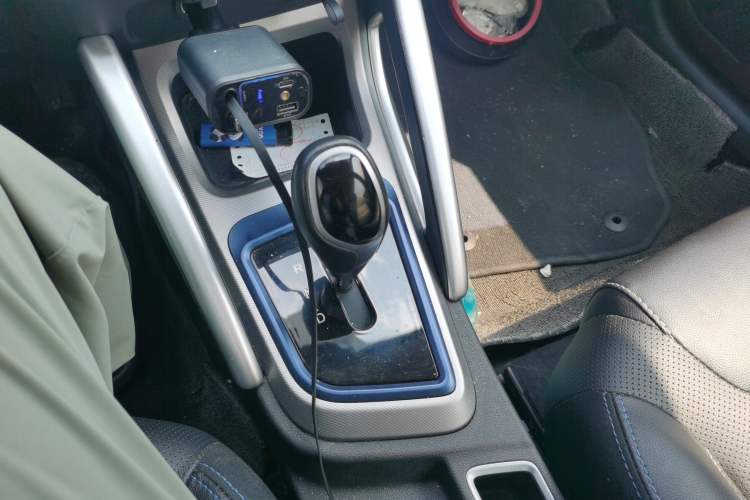 Used Livan Maple 30X 2020 Style Edition Gear Lever
