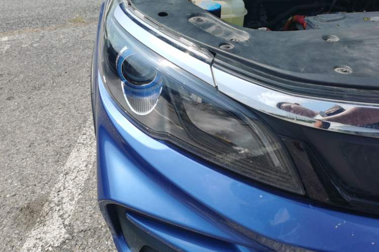 Used Livan Maple 30X 2020 Style Edition Right Front Headlight
