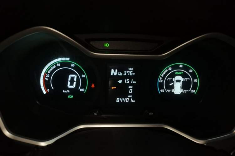 Used Livan Maple 30X 2020 Style Edition Instrument Cluster