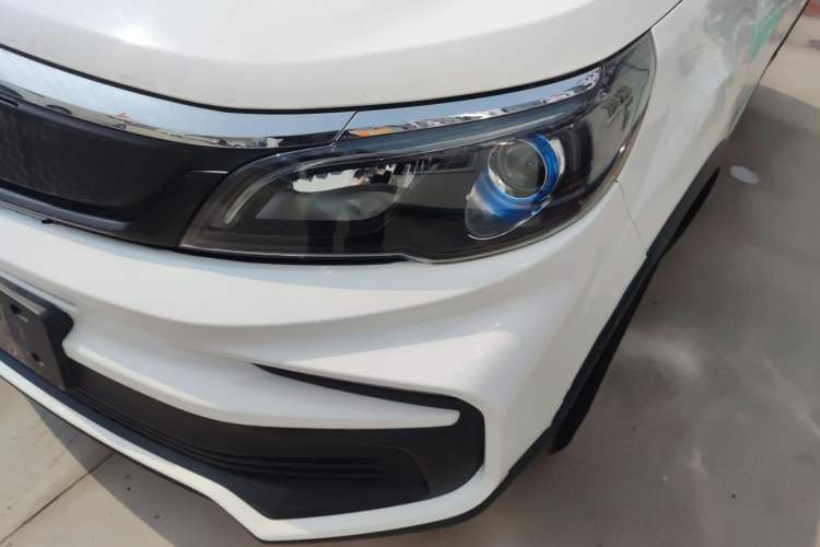 Used Livan Maple 30X 2020 Style Edition Left Front Headlight
