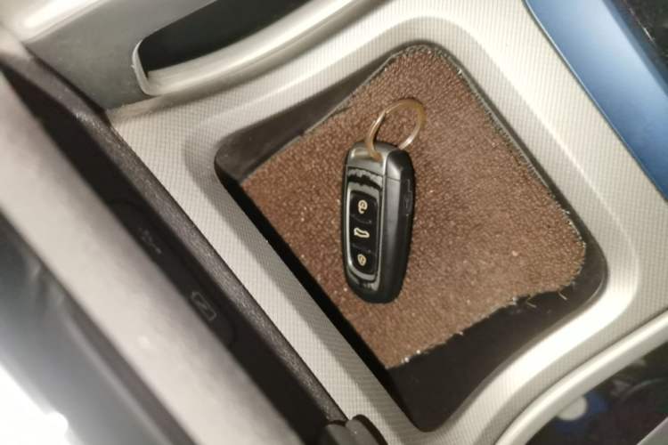 Used Livan Maple 30X 2020 Style Edition Vehicle Key