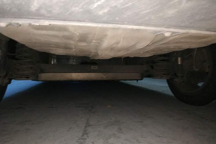 Used Livan Maple 60s 2022 Easy-to-Replace Version Lithium Iron Phosphate Chassis Rear