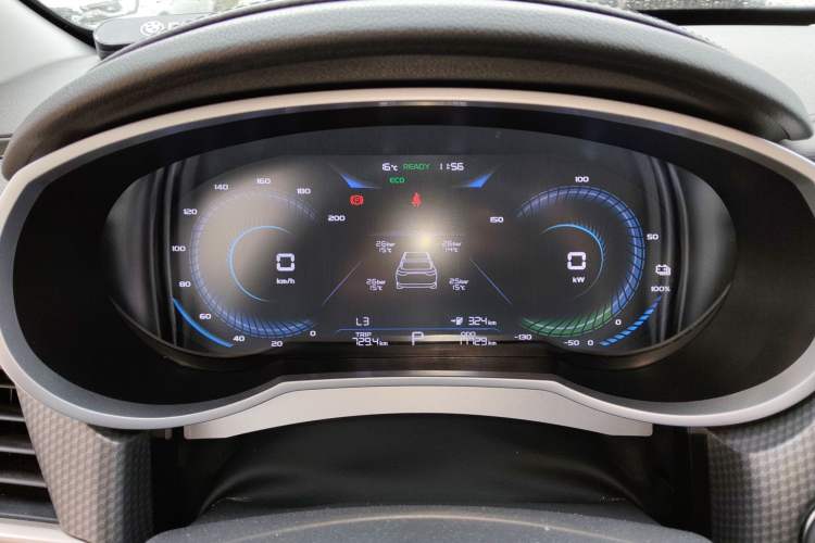 Used Livan Maple 60s 2022 Revised Edition Easy-Drive Version Lithium Iron Phosphate Instrument Cluster