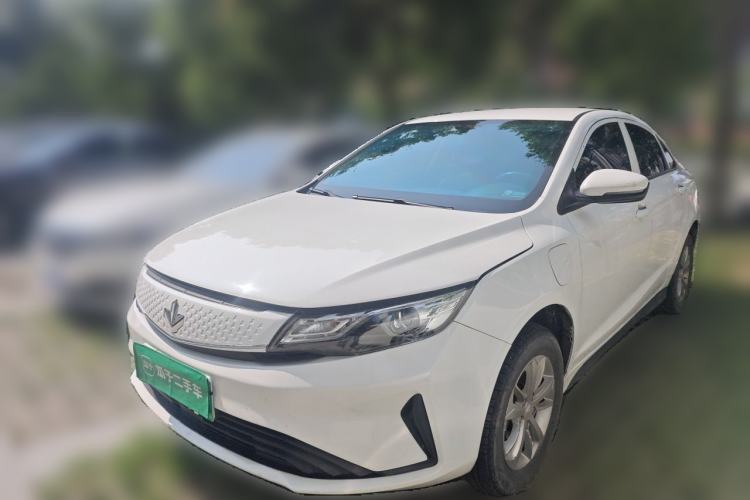 Used Livan Maple 60s 2022 Easy-to-Replace Version Lithium Iron Phosphate Guazi used car, China used car export, Used car for sale, Used cars, Cheapest cars for sale